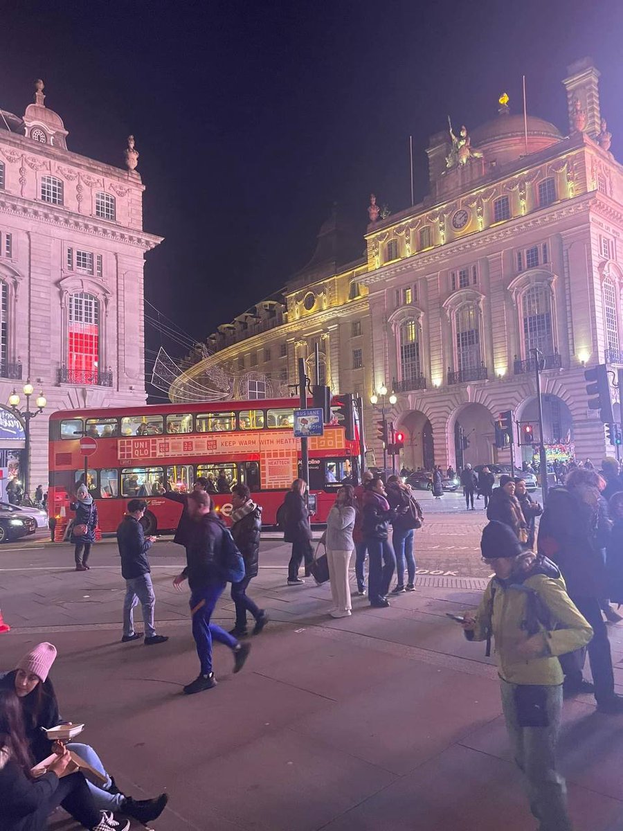 Co Co (@co_coco5) on Twitter photo 