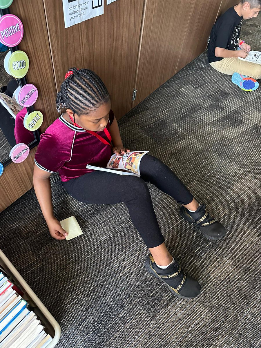 The #ALLINWolfpack is reading here, there and EVERYWHERE to show their <a href="/CyFairISD/">Cypress-Fairbanks ISD</a> #CFISDSPIRIT for the #ReadToTheFinalFour <a href="/MFinalFour/">NCAA Men's Final Four</a> #MFinalFour Reading Challenge.  #READBYEXAMPLE <a href="/suebrenz/">Susan Brenz</a> <a href="/jesmcallister/">Jessica McAllister, M. Ed.</a> <a href="/MrsNgo04/">QuynhNgo</a> <a href="/KGrahmann/">Kathy Grahmann</a> @Woodard_Counsel <a href="/ReubertaBitz/">reuberta bitz</a> <a href="/KHOU/">KHOU 11 News Houston</a>