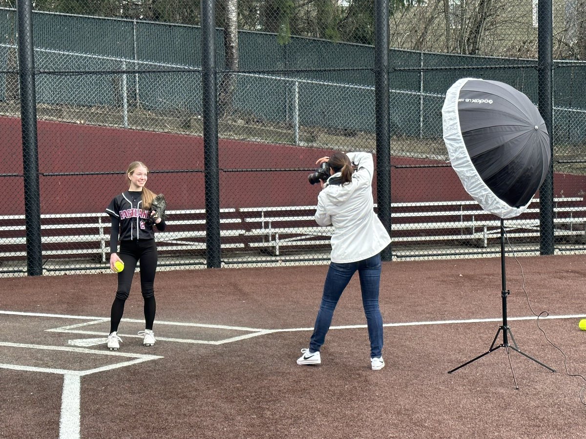 EastlakeFP's tweet photo. Picture day is in the books! ❤️🖤🤍 https://t.co/o7UvFr6bDE