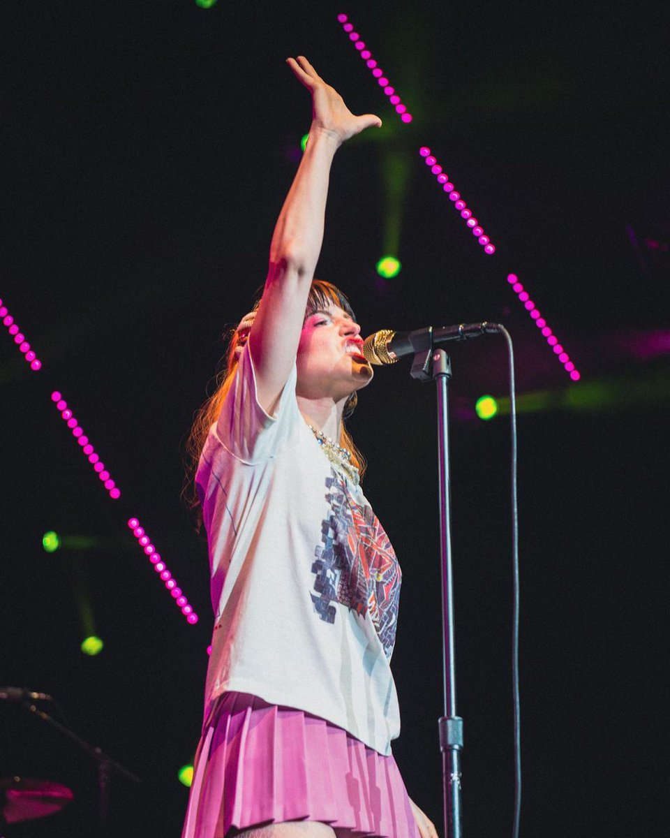 T4FArgentina's tweet photo. Esto es #Paramore en Argentina  🇦🇷 https://t.co/Z02GD4On91