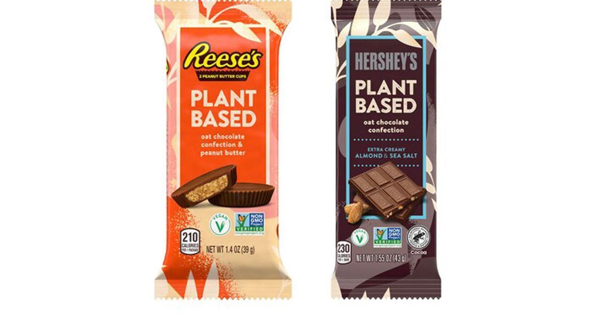 WCCO's tweet photo. Hershey's plant-based Reese's Peanut Butter Cups, almond bars coming to stores https://t.co/Z3CsmHNzLk https://t.co/C2Rlz6sIlC