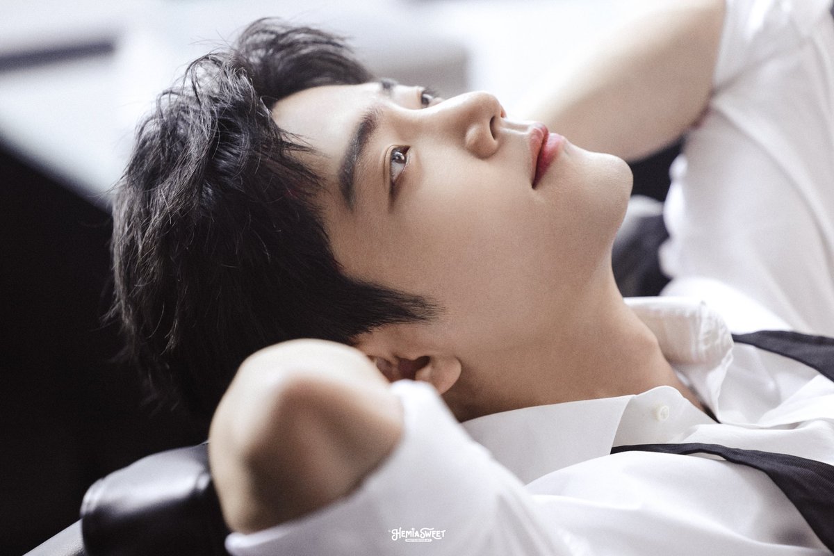 bobangVip's tweet photo. ขอยืมท่าเฮียฌอนหน่อยนะครับ
เฮียฮอตมาก ซอนยุลเลยอยากฮอตบ้าง 😏
#หม่าหม้าเจ้าพกก้อน
#bjd #balljointeddoll #atstudio #atdoll #auriga https://t.co/7jrzl40Rcn