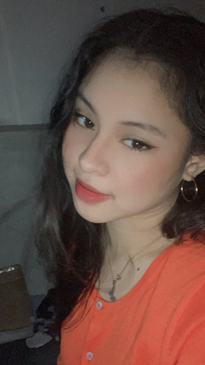 kianaserrano31's tweet photo. 🎃🎃 https://t.co/y6qmZYvAYl