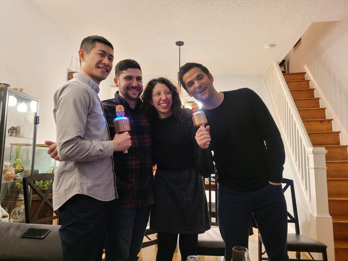 jeffIDfellows's tweet photo. Nothing better than co-fellows who love spending time together at work AND outside of work! https://t.co/AKhk0rRXqV