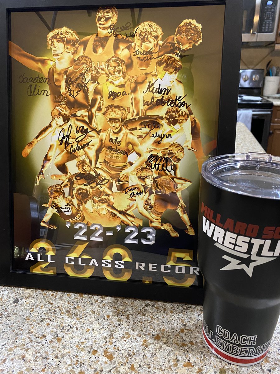 JoeEllenberger's tweet photo. Definitely some of the coolest gifts I’ve received as a Coach. Can’t thank our @PatriotsWrestle families enough for sharing their kids with us - watching them sacrifice &amp; work to sharpen - as athletes &amp; humans - is the best reward. Stay the course. ⚔️ ❤️ https://t.co/nlv1mTaNvs