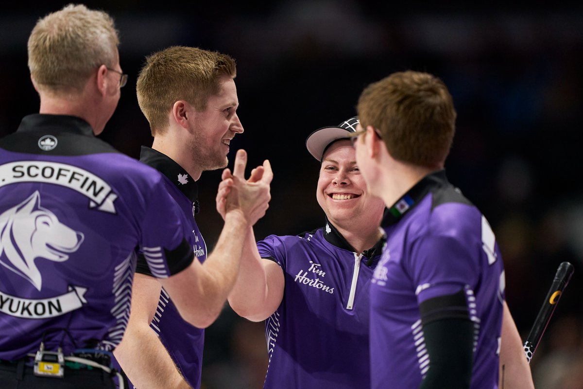ANOTHER WIN FOR YUKON Team Thomas Scoffin thump Prince Edward Island's Team Tyler Smith, 9-2, to improve their record to 2-3 at #Brier2023. BOXSCORE: tsn.ca/curling/event/…