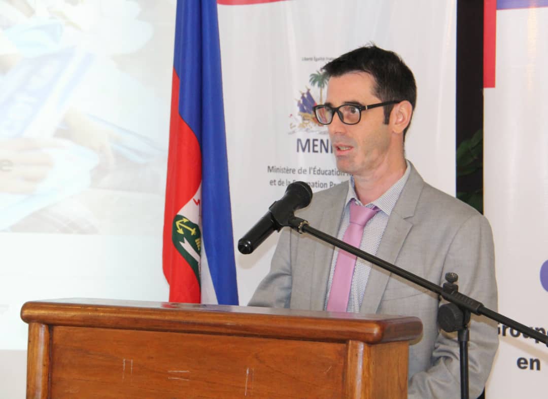 ONAPEHT's tweet photo. Lors d'une session ordinaire du #GLPE-H, le mardi 7 mars 2023, le @MENFP_Education et l'@ONAPEHT, de concert avec l'@UNICEFHaiti et le @WFP_Haiti, ont lancé officiellement le Programme Pluriannuel de Résilience (PPR), financé par le @EduCannotWait. https://t.co/TaJYOvLIfp