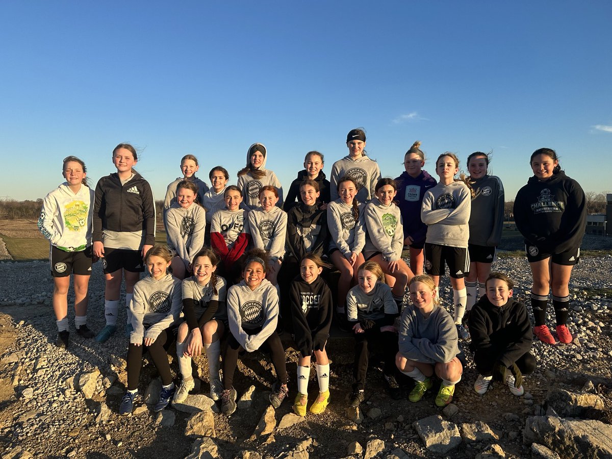 clubohionorth's tweet photo. OUFC SELECT: Motivate your teammates and allow your teammates to motivate you. Together, you can elevate each other to greater heights! π₯β½οΈ #WeAreOUFC #clubculture #growthanddevelopment #charactercommitmentcommunity https://t.co/YvG1t99h0h