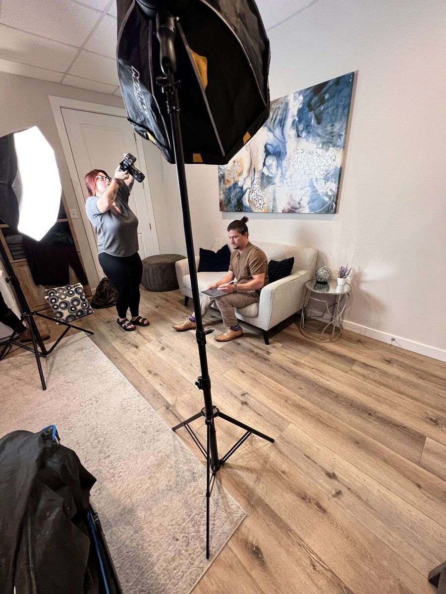 DrHinesDPT's tweet photo. Taking some photos for my upcoming book. More info soon! https://t.co/bYFfVS1UnU