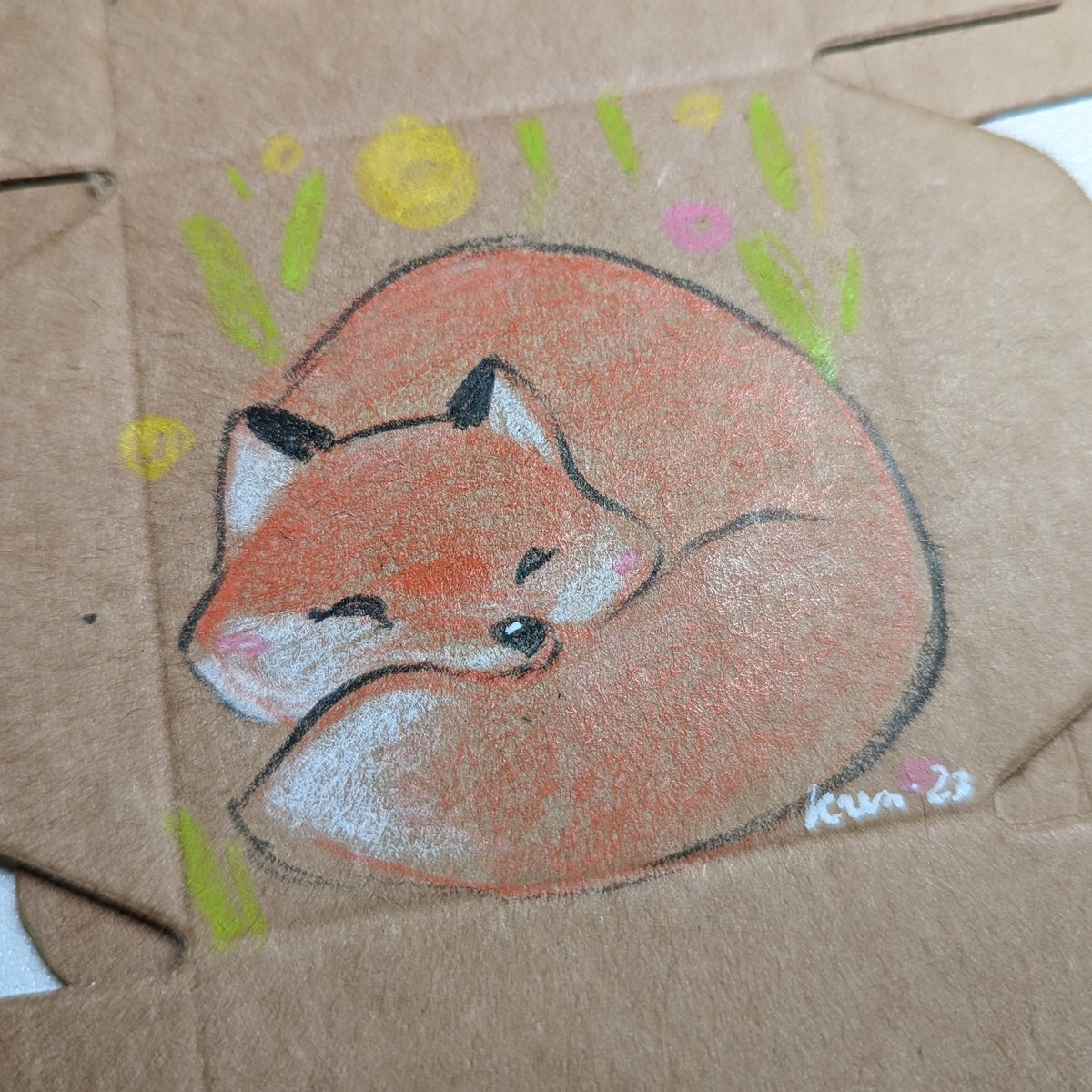 「Sleepy Fox 」|Kness 🐬のイラスト