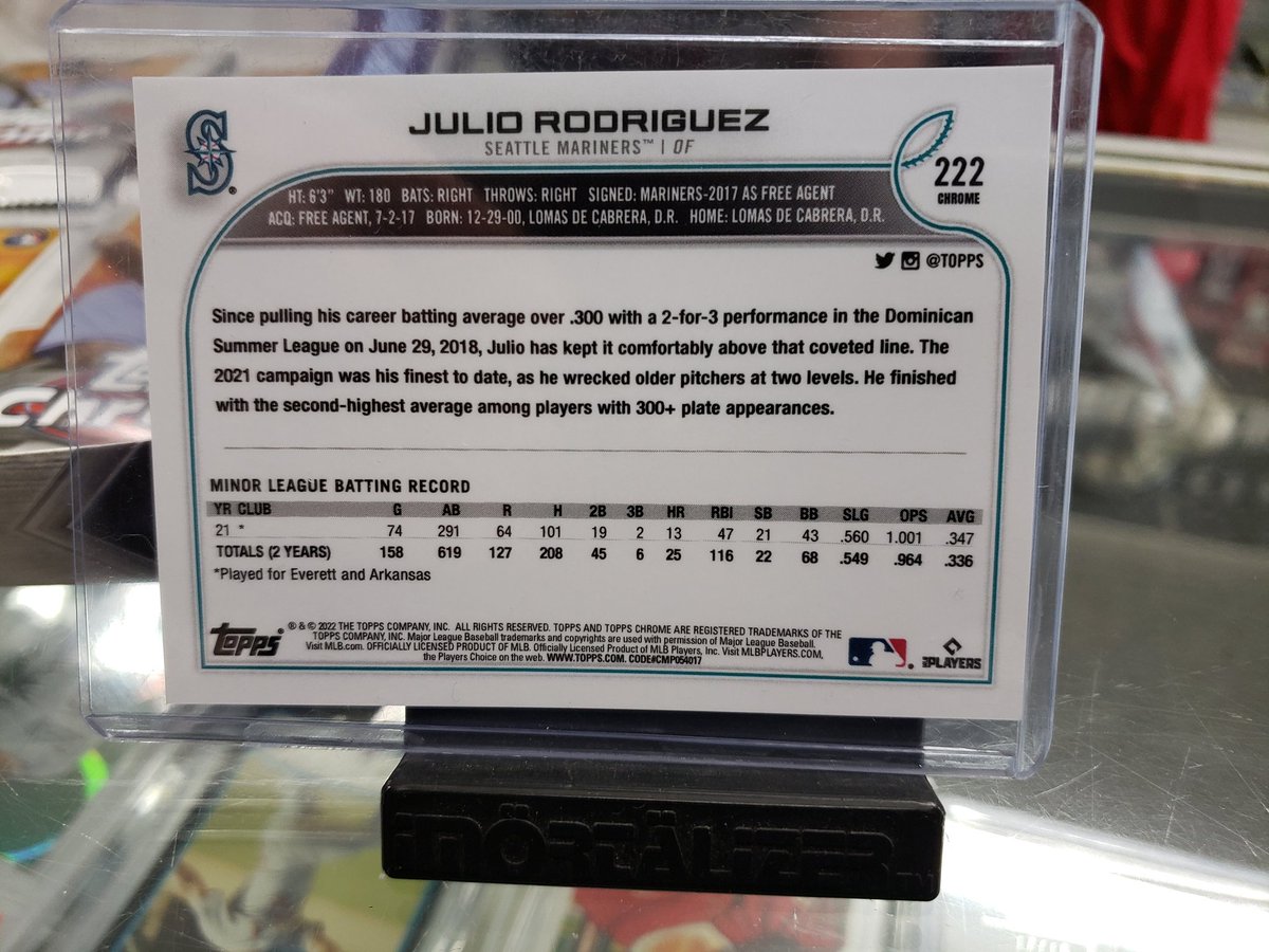 surfcitycards's tweet image. Top pull of the day @surfcitycards #jrod #shortprint #silverpack #seattlemariners #toppschrome
