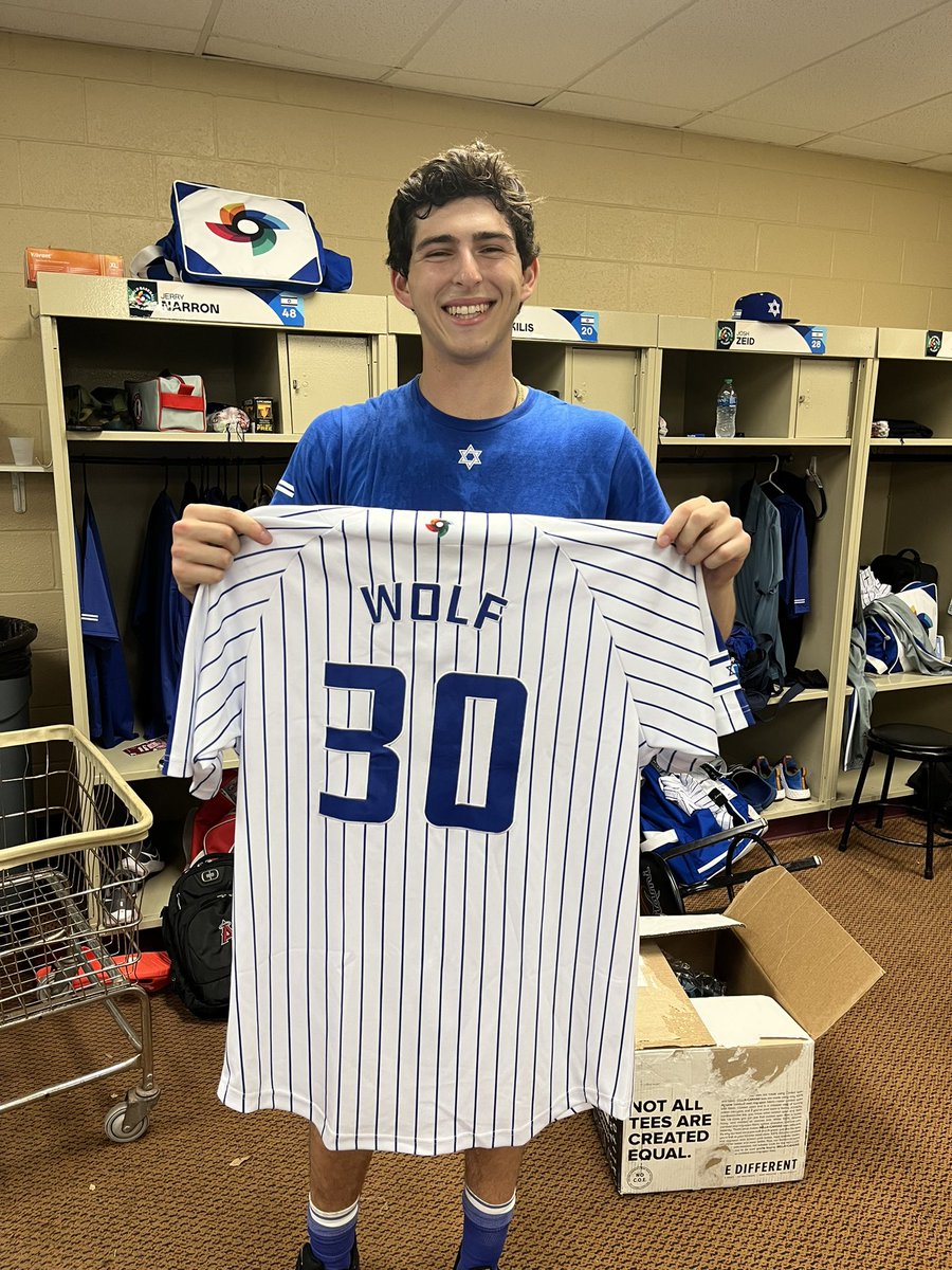 Josh Wolf tweet media