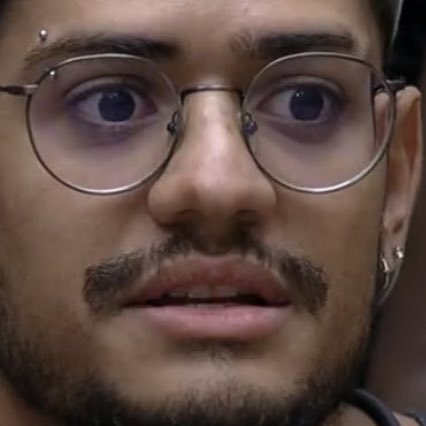 jejezaum's tweet photo. Mosca, vc tem que se posicionar agora. Vaaaai #librianos #BBB23 https://t.co/VuaSNJmfiX