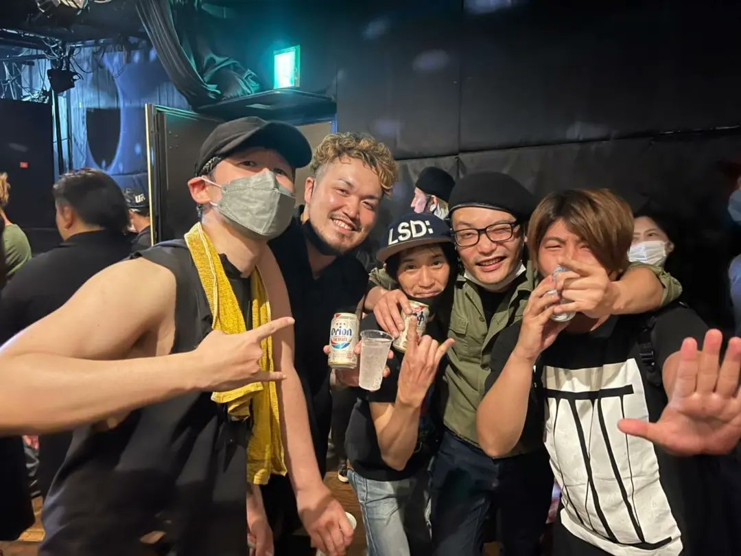 ByerkuT_info's tweet photo. 弔問から葬儀まで
参加していただいた皆様
連絡いただいた皆様
ありがとうございました。 https://t.co/JOq6lzEl3U