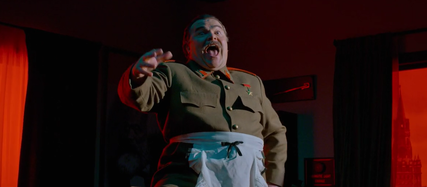 JonesHowDareYou's tweet image. *Spoiler Alert*

Jack Black sings in episode 3 of #HistoryoftheWorldPartII. 

😍😂🥂