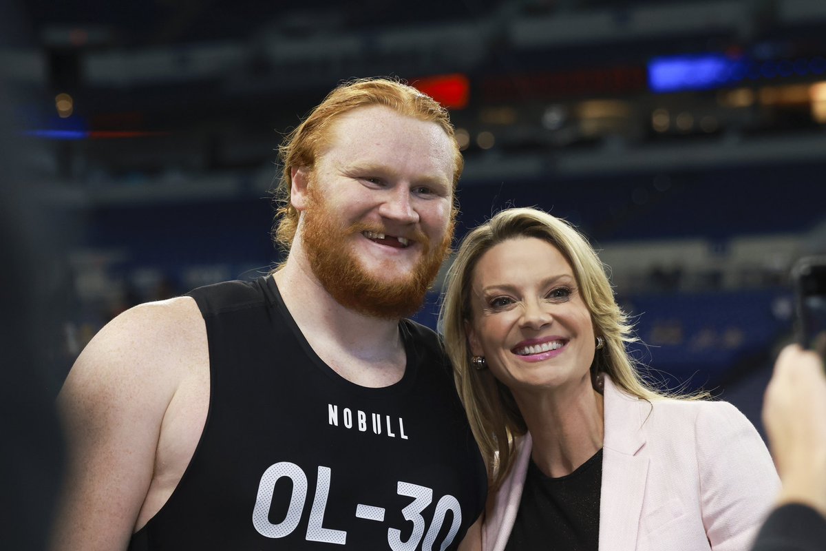 My fave O-Lineman in the upcoming draft. <a href="/CodyTud/">Cody Mauch</a> what a gem❤️
