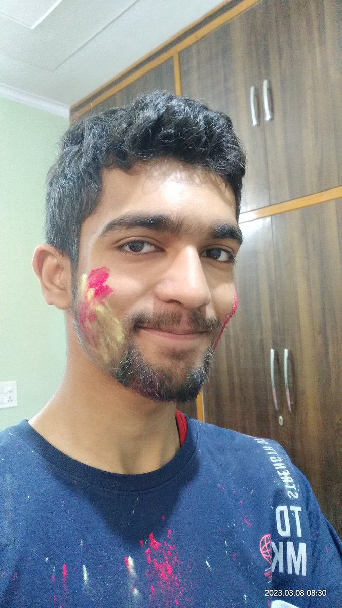AryanJagota's tweet photo. #HappyHoli to all my friends 😄😄 https://t.co/g364e5dqOF