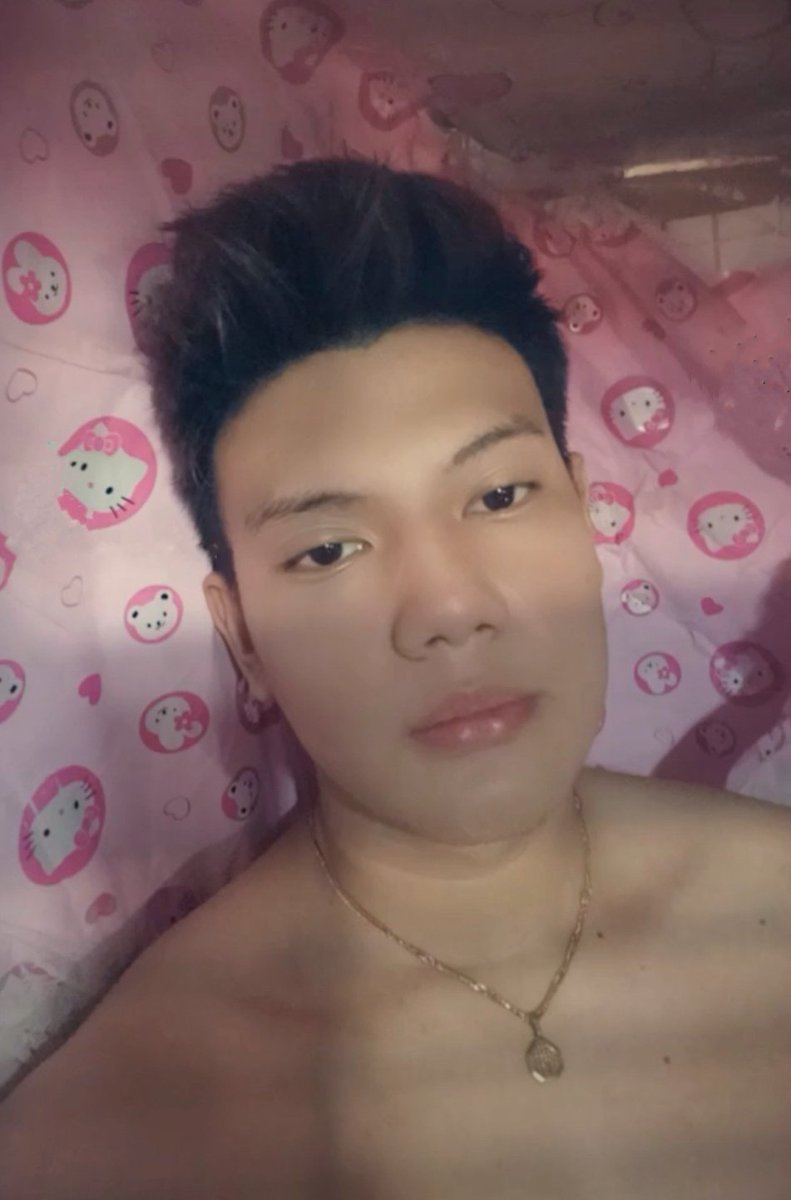 IanMeljosh_'s tweet photo. Mr.Right or Mr.Left? https://t.co/AZMO2UdnU2