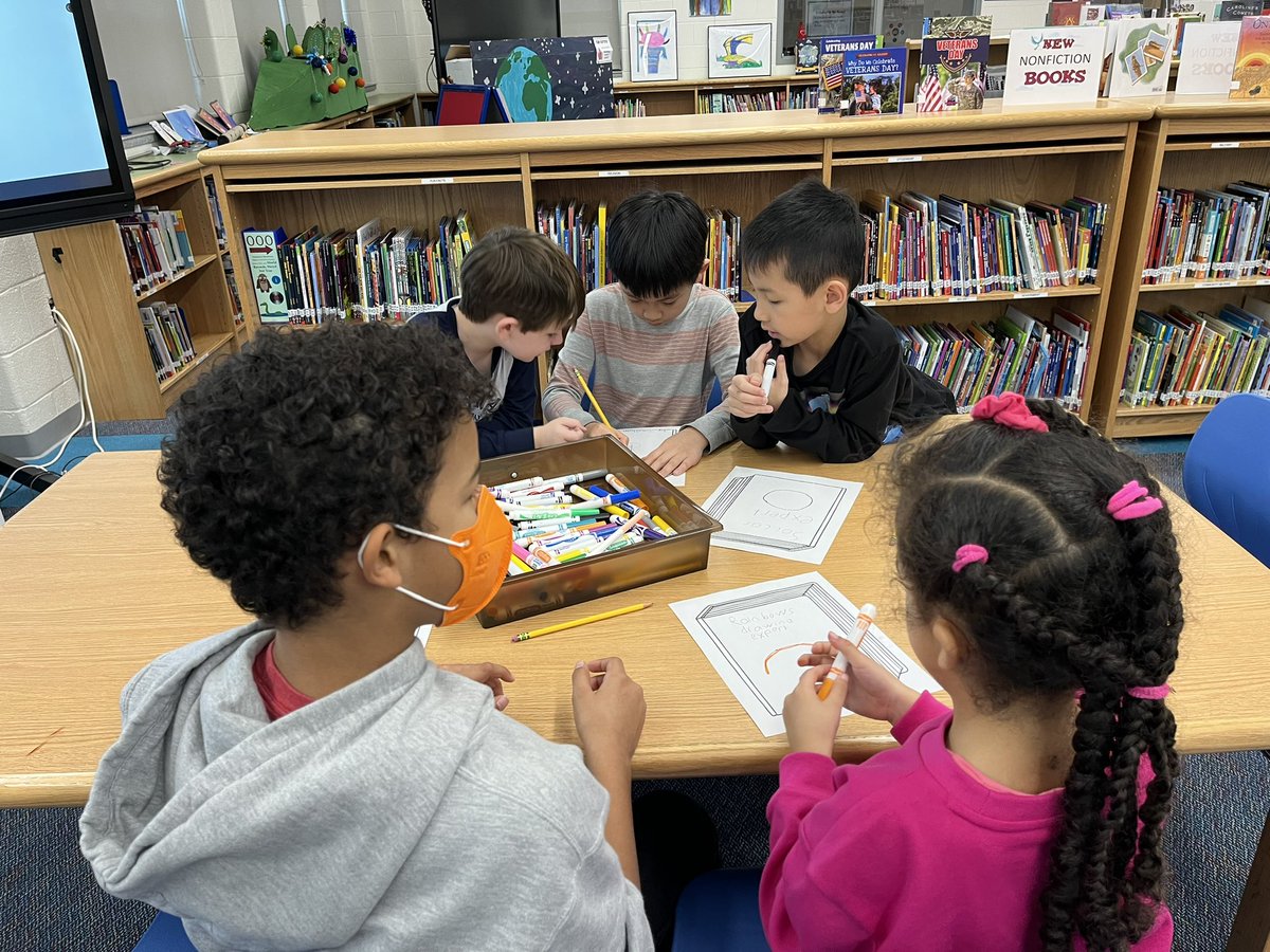 KPavlocak's tweet photo. Last week we met up with our KG buddies for Read across America week! We made book covers to represent our personalities! #Gogpgators @GoshenPostES https://t.co/QQWnuQInr4