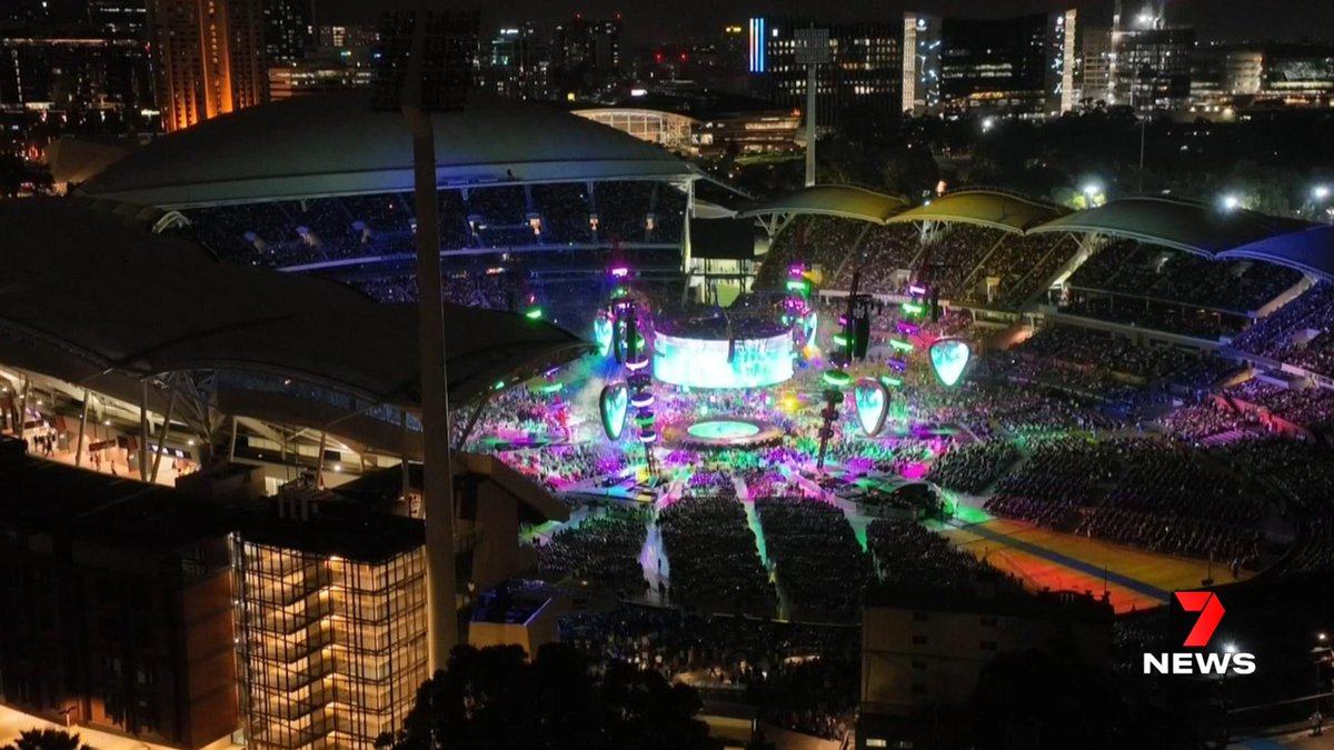 7NewsAdelaide's tweet photo. @CaseyTreloar7 @KimberleyPratt_ The 7NEWS drone captured a stunning aerial view of megastar Ed Sheeran lighting up Adelaide Oval in front of 60,000 fans. Concert highlights in 7NEWS Adelaide at 4pm and 6pm | https://t.co/8ftPfGh39Y #7NEWS https://t.co/vcQrIOoIlk
