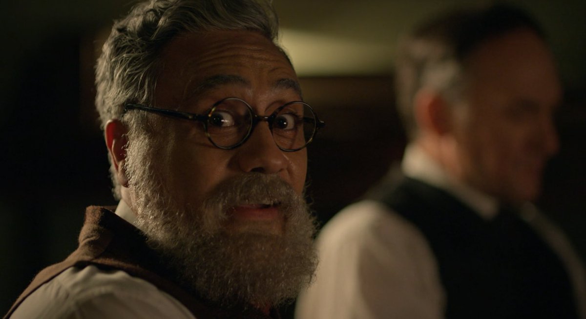 comfortaika's tweet image. Taika Waititi as Sigmund Freud in #HistoryoftheWorldPartII!!