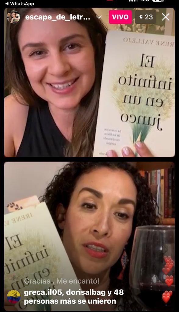 karlatrejoluna's tweet photo. #librotinto de hoy con @ReneeCarv, leyendo a @irenevalmore https://t.co/9BEqhY79Te