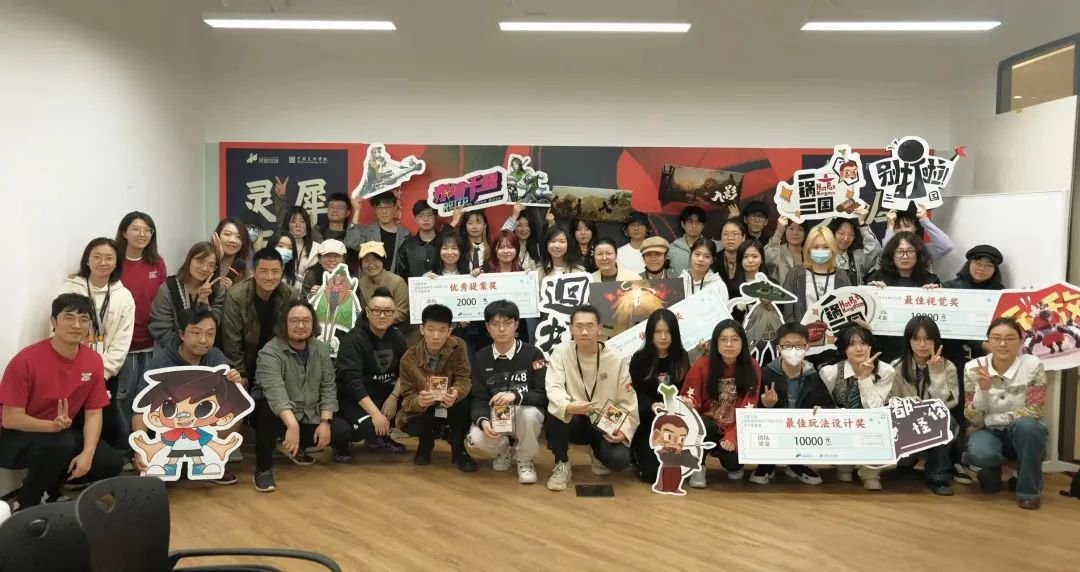 CAAofficialEN's tweet photo. In the 2022 Lingxi Games #CAA Game Video Creation #WinterCamp, 36 students from the #chinaacademyofart, with the theme of painting the Three Kingdoms (220-280), explored and practiced the possibilities of multiple expressions in games. #Art #StudyatCAA #CAANews @AlibabaGroup https://t.co/zzEIM3zFoc