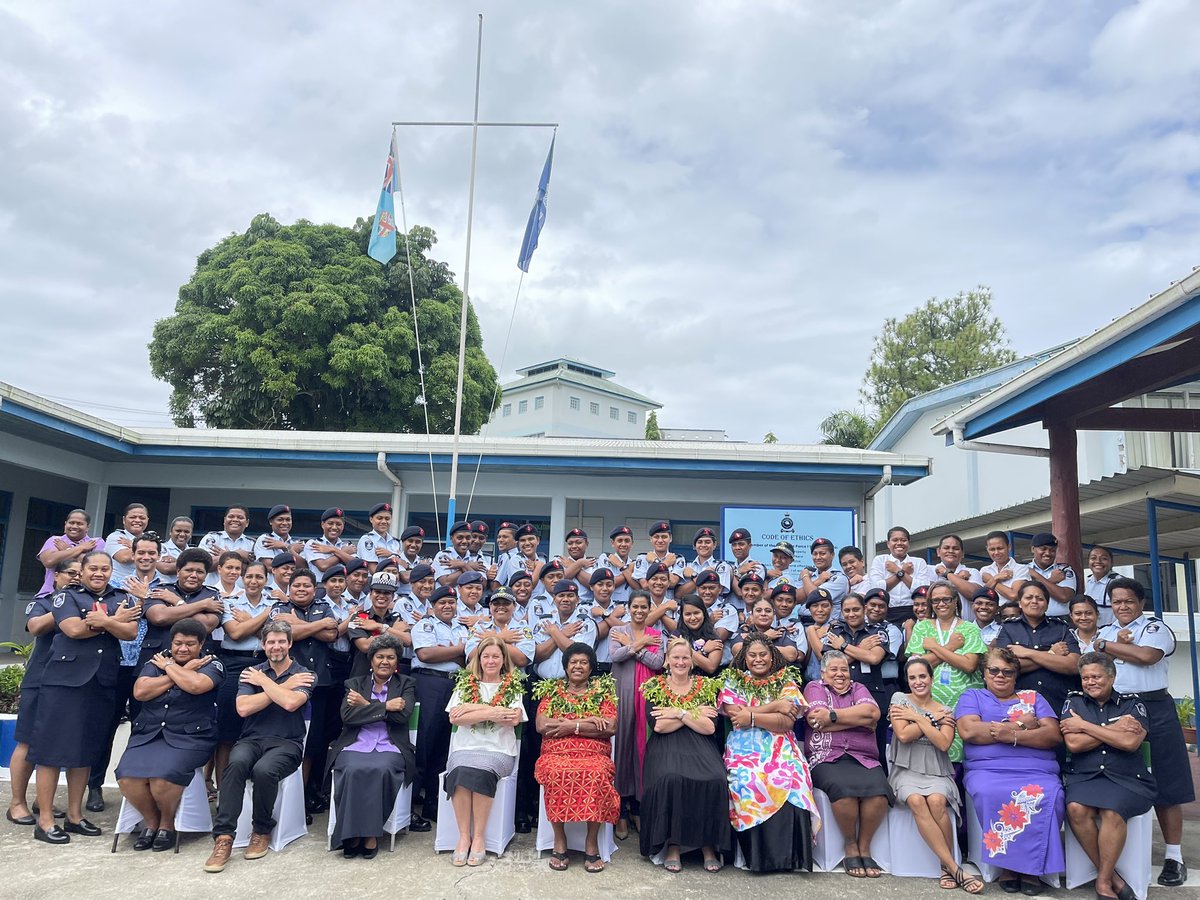 ului_joe's tweet photo. Happy #InternationalWomenDay2023 DigitALL: Innovation and technology for gender equality.” to help #women get equal access, skills &amp; opportunities @fiji_force supported @MFATNZ @UNDP_Pacific #PWAF2023 #EmbraceEquality #IWD2023 @Yemesrach16 @delriodawn @BouadzeL @RevaiMakanje https://t.co/pBT2vxXkhi