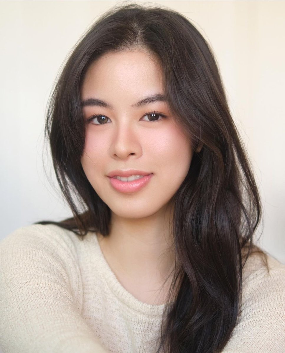 superkdkd's tweet photo. Kaya pala parang tinawag ulet ako ng twitter chos! Ang effortless lang talaga ng ganda ni Kirsten. No make up look make up lang, kasi ang ganda ng skin &amp; face walang halong kemikal. And she's wearing clear braces. Anyway, are you brewing something, my love? 😊😘❤️ #KissesDelavin https://t.co/GtSLdT4vs3