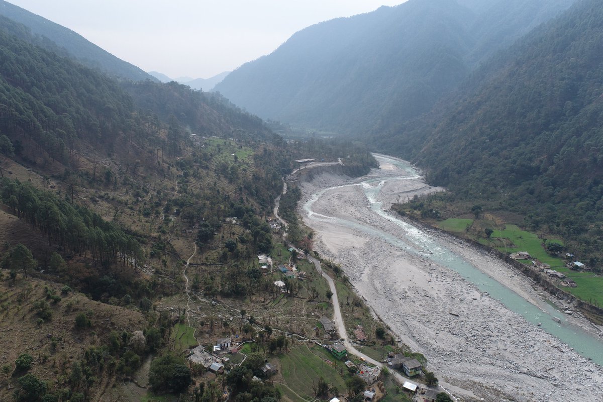 chauhanVKgeo's tweet photo. On International #women's day, I applaud my team members who are scaling up the level of disaster science by using advanced #UAV  and numerical #simulations. Location: Kali Valley, #Uttarakhand, #Himalaya. https://t.co/heL2Ut5LMS