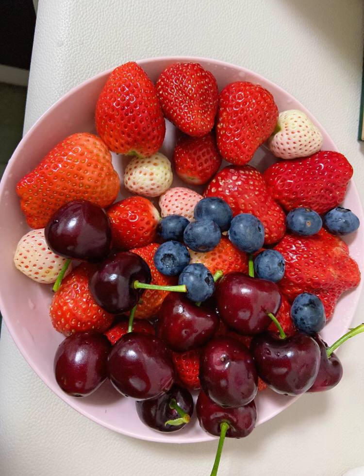 My beautiful skin, I defend it with fruits