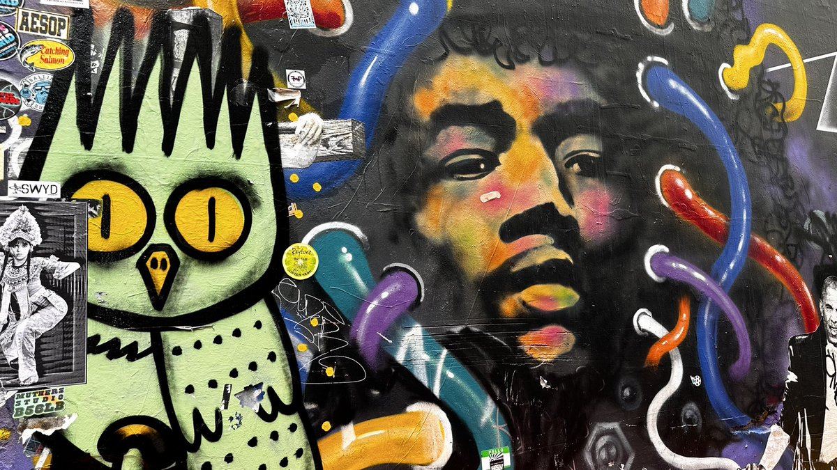 RyanVoutilainen's tweet photo. Checking out the #murals/#graffiti/#StreetArt on #Melbourne’s famed #ACDClane &amp; #DuckboardPlace  

#ACDC #Alley #Alleyway #Lane #Laneway #Art #AlleyArt #LanewayArt #Mural #SprayPaint #Paintings #Artist #ModernArt #Drawing #Victoria #Australia https://t.co/QkwEVSpAd8