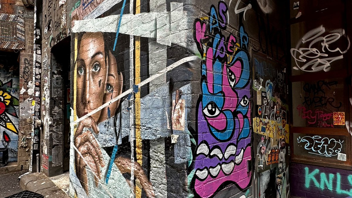 RyanVoutilainen's tweet photo. Checking out the #murals/#graffiti/#StreetArt on #Melbourne’s famed #ACDClane &amp; #DuckboardPlace  

#ACDC #Alley #Alleyway #Lane #Laneway #Art #AlleyArt #LanewayArt #Mural #SprayPaint #Paintings #Artist #ModernArt #Drawing #Victoria #Australia https://t.co/QkwEVSpAd8
