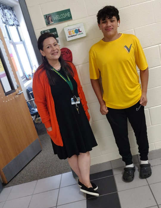 PosgarESOL's tweet photo. Showing our true colors for Social-Emotional #Weekofwellness #Truecolor https://t.co/c3dolsRN5y
