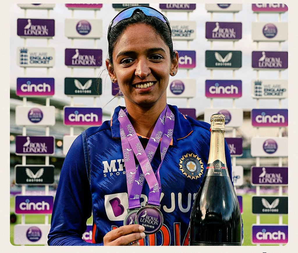 It's been delight to watch u play past 3 years as a fan , I enjoy both your success and failure as mine, such connection are rare with a female cricketer .Your commitment towards game and to make India win is like no other .Wish u a  very happy birthday champ @ImHarmanpreet #Thor https://t.co/rLAiDkTgMl