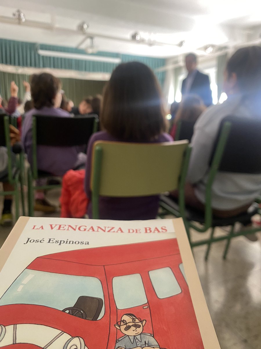 CEIP María Maroto tweet media
