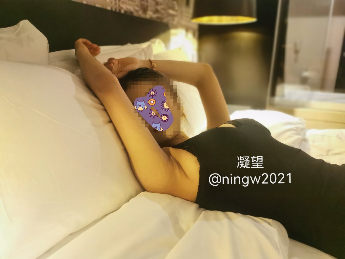 【凝望原创】女神节就要有女神的样子。
有没有推荐的相关挡脸的软件？并不想暴露自家隐私
@xyberdolls 
@xybereum 
@tbzt3623 https://t.co/OIZLklhOOJ