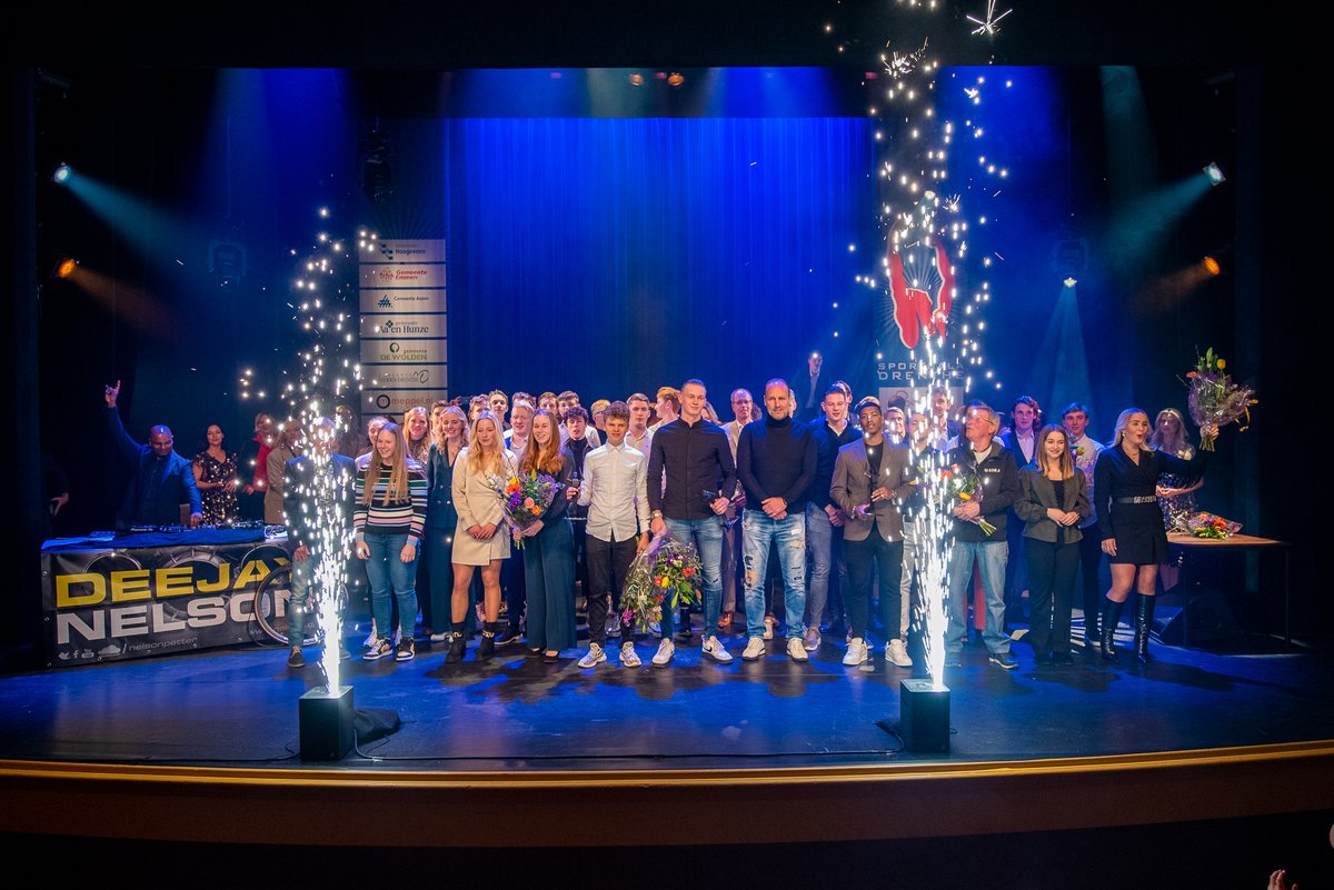 Nagenieten van een prachtige editie van het Sportgala Drenthe. Geniet je mee?

Bekijk hier de foto's: ow.ly/JpG950NbL8Z

#SportgalaDrenthe

<a href="/SportDrenthe/">SportDrenthe</a> <a href="/ProvDrenthe/">Provincie Drenthe</a> <a href="/ReinZout/">Zout Fotografie || Rein Rijke</a>