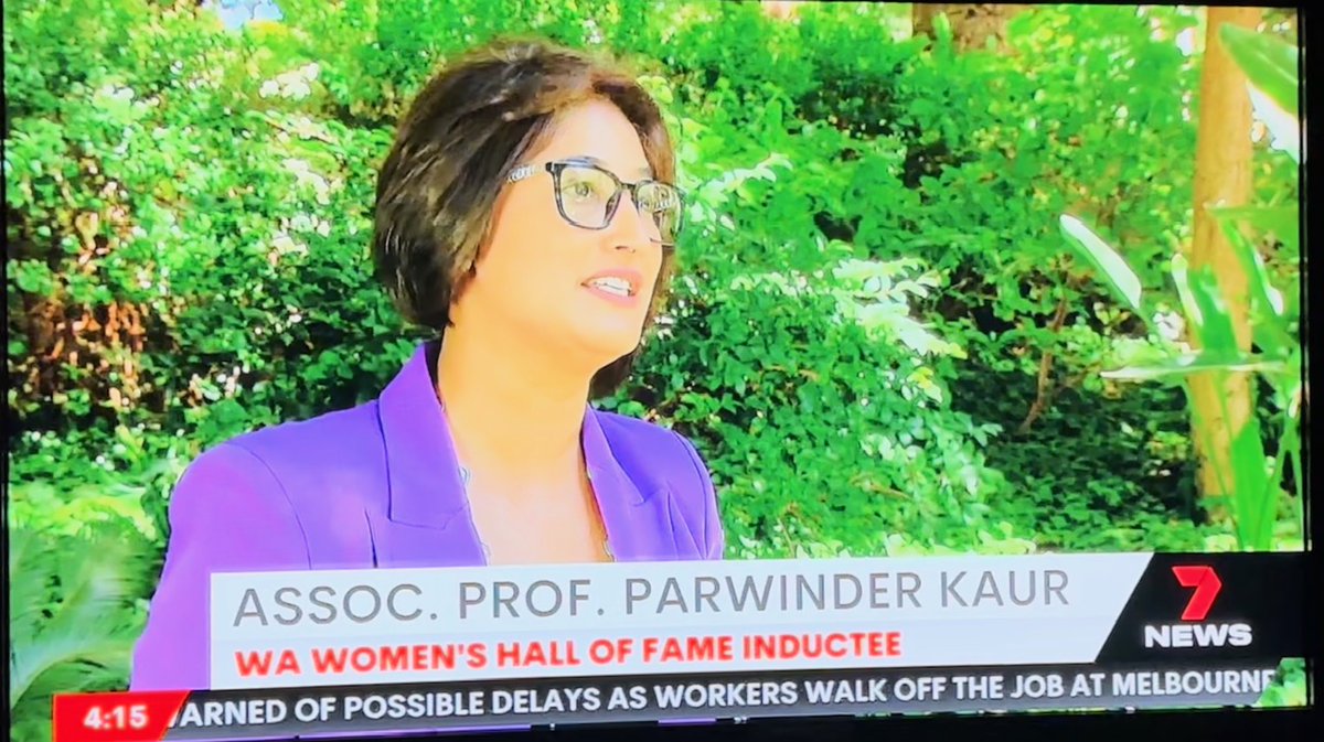 Dr_Parwinder's tweet image. Incredibly emotional moment to get inducted into the WA Women Hall of Fame felicitated by WA Minister for Women's Interests, Hon. Sue Ellery MLC #IWD2023 @SAgE_UWA @uwanews #SuperstarsofSTEM