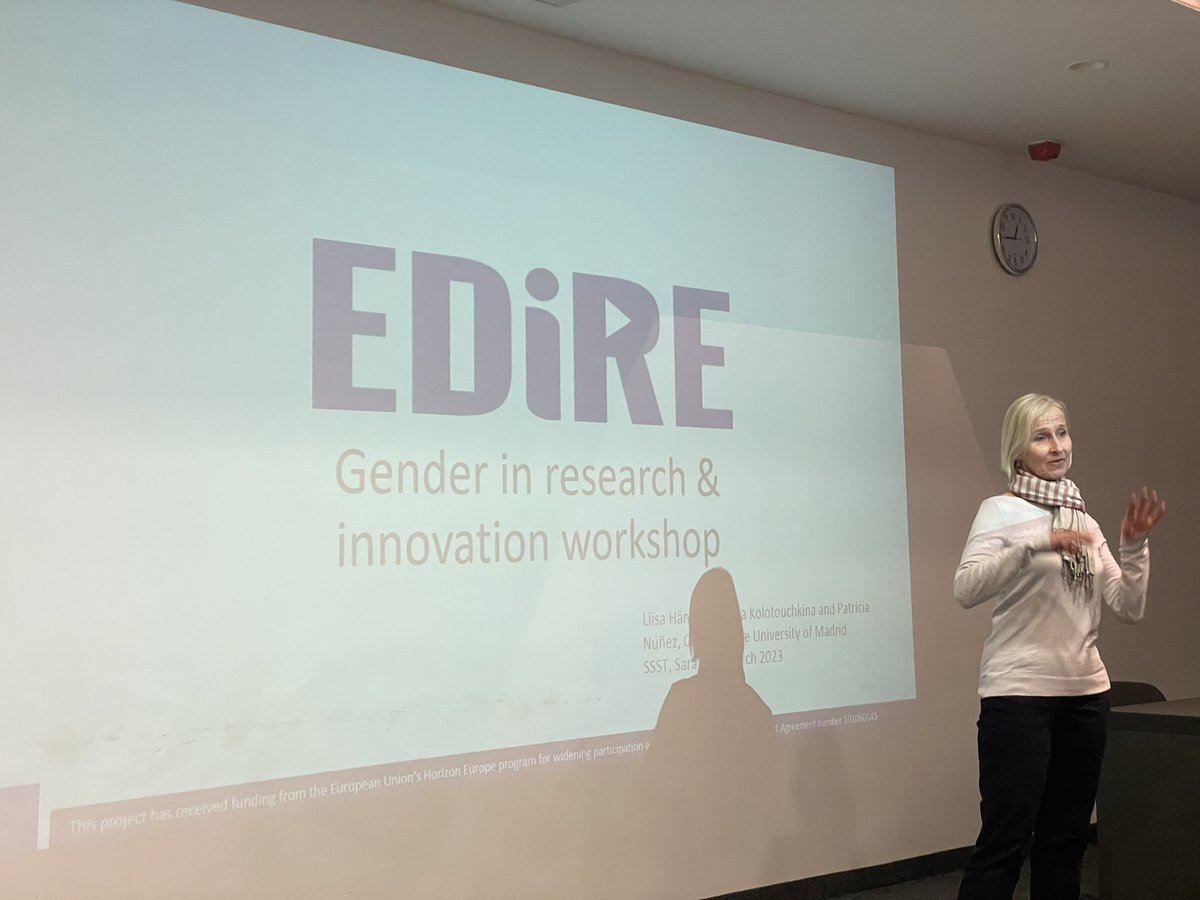 EDIRE_BH's tweet photo. Gender equality with first year Computer Science students! Celebrating March 8th. Thank you CUM! #growingEquality #InternationalWomensDay https://t.co/NDbuRmdvig