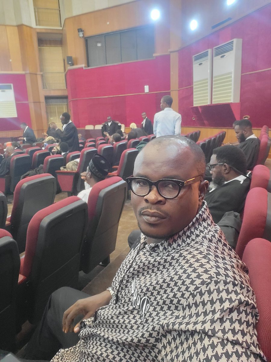 So HE Peter Obi asked Obidients to respect the sanctity of the court and go about their businesses and allow the judges decide. An Obidients took this picture and said he's already there waiting for him to come. Obidients no dey hear word😂😂 @ChidiNwobodo1