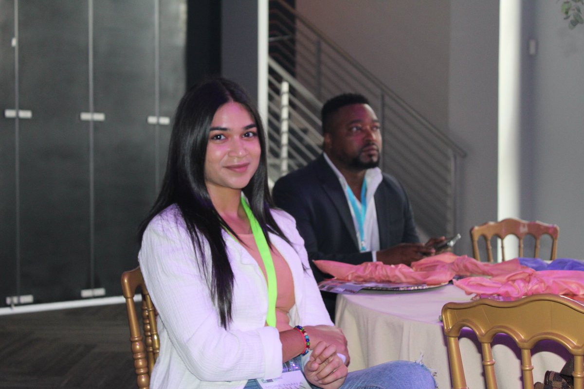 We are celebrating women today at the Galleria in Sandton, Johannesburg. 🎉💫

Happy International Women's Day 👑to all the women who are trying their best to live their dreams and empower other women while at it.

 #MoreThanAWoman #WeLoveToSeeIt