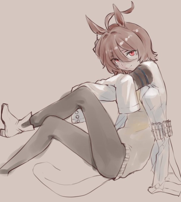 どうせ顔しか使わないんだから顔だけ描けばいいのに 