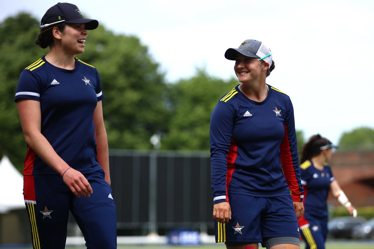 SEStarsCricket's tweet photo. Happy International Women's Day ♥️

Today we celebrate those who continue to inspire us through playing the game, working in the game or watching the game we all love!

#IWD23 https://t.co/98MkjgMd7q