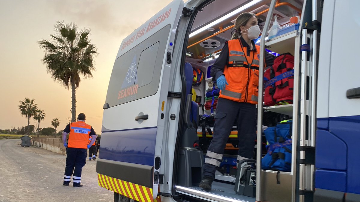 EmergenciasMur's tweet photo. Hoy conmemoramos del Día Internacional de la Mujer y lo hacemos agradeciendo, dignificando y destacando la lucha y trabajo incansable de todas nuestras compañeras.

Gracias 💜. #FelizDiaDeLaMujer. https://t.co/npAvOilA0b