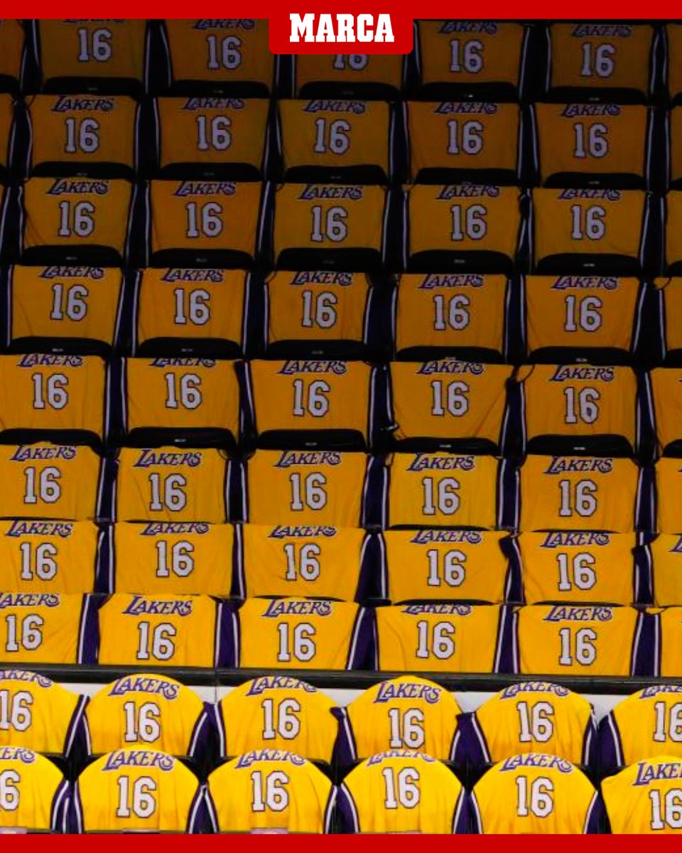 Los fans de los Lakers celebran la retirada de Pau con 18.000 camisetas 

'Me está costando digerir esto'

#GraciasPau #Gasol16