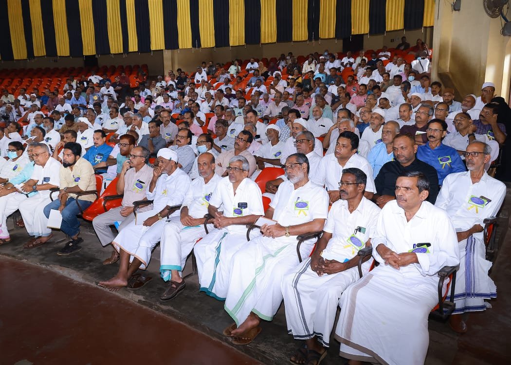 The Rubber Board, In on Twitter: