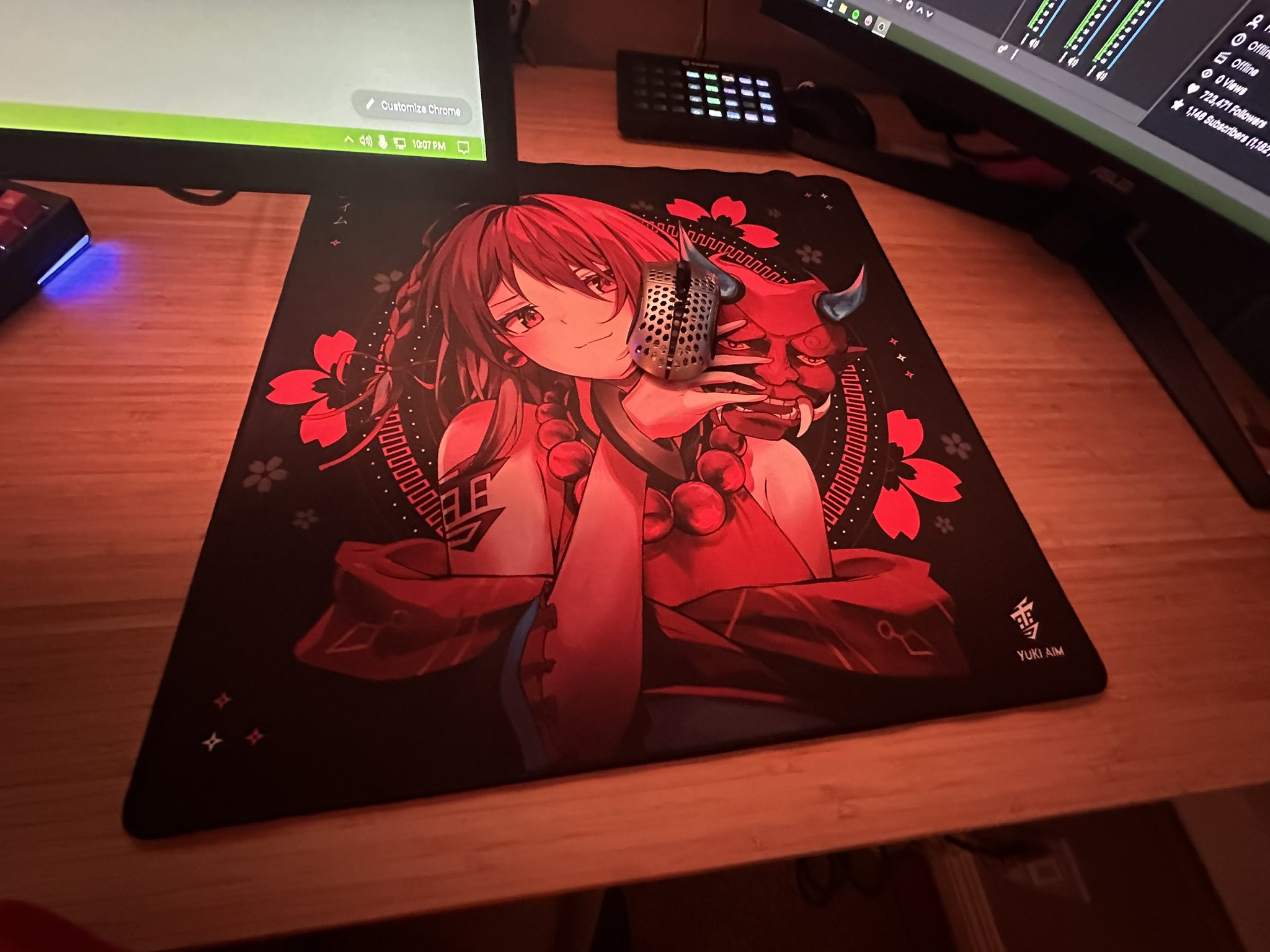 最終値下げ　美品　YukiAim SKYPAD3.0 XL コラボマウスパッド 限定値下げ】美品 YukiAim SKYPAD3.0 XL コラボマウスパッド