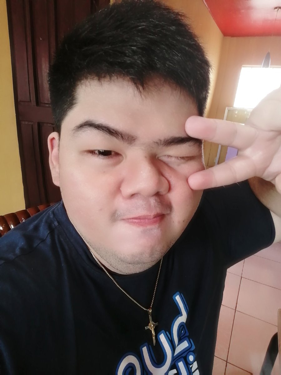 Jhonzkyler's tweet photo. At this point I'll just go with the flow and no matter what may the outcome or result leads to I'll just go with it.
#Smile #BeBraveEnough #Stand #GGWP https://t.co/l0YWScM2Le