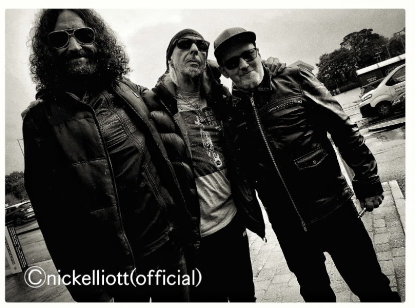 nickelliottinfo's tweet photo. Go check out Emolecule’s website!
👉🏼 https://t.co/XQNoMzoPvO
to see many of Nick’s images
@eMolecule_music
@nickelliottinfo
@nickelliottrock
@nick_italian
@elliott_usa
#emolecule #emoleculeofficial #kellynordstrom #photography #images #website #nickelliottrock #nickelliottinfo https://t.co/uHyfPsrSF0